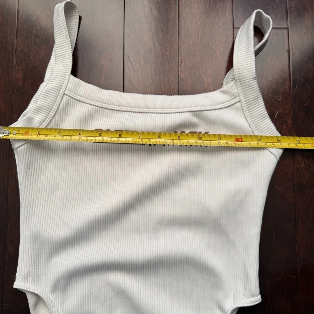 Jordan x Travis Scott Cactus Jack Women's Bodysuit Sail - Small - Picture 9 of 9